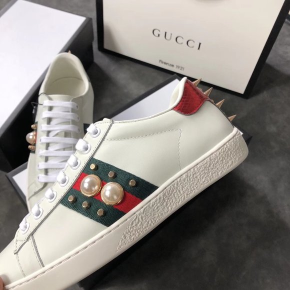 NEWGucci leather casual shoes small white shoes